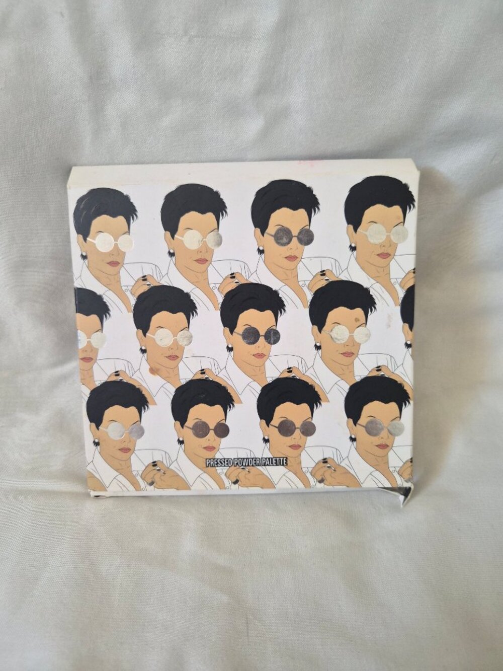 Kylie Cosmetics Kris Jenner Pressed Powder Palette